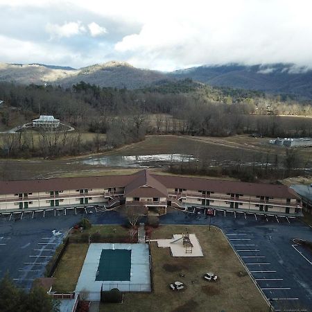 Mountain Valley Inn Dillard Exterior foto