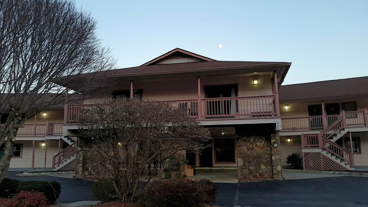 Mountain Valley Inn Dillard Exterior foto